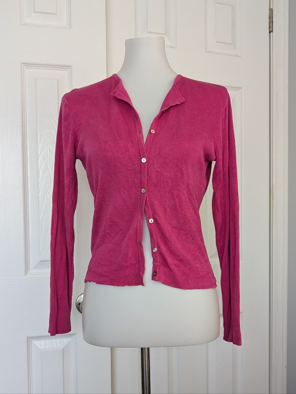 Vintage 100% Silk Ann Taylor Fuchsia Button-Front Long Sleeve Top